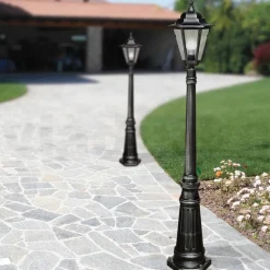 Viadurini Lighting Gartenlampion-154 cm hohe Gartenlampe aus Glas und 5 Aluminiumausführungen - Pinako