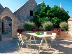 Viadurini in the Garden Metallsessel-2 Outdoor-Sessel aus lackiertem Metall stapelbar Made in Italy - Adia