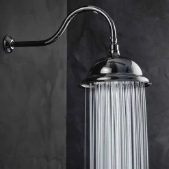 Viadurini Taps Duschköpfe-Anti-Kalk-Duschkopf aus Stahl und klassischem Messing Made in Italy - Mingo