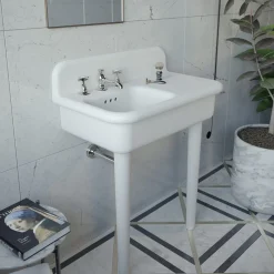 Viadurini Bathroom Vintage Waschbecken-Asymmetrisches Badezimmerwaschbecken aus Keramik mit Objektablage – Giusy