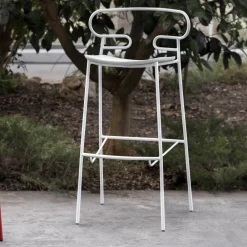 Viadurini in the Garden Outdoor Hocker-Außenhocker aus lackiertem Metall und Polyurethan Made in Italy - Trosa