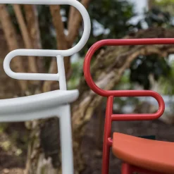 Viadurini in the Garden Outdoor Hocker-Außenhocker aus lackiertem Metall und Polyurethan Made in Italy - Trosa