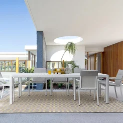 Viadurini in the Garden Gartentische Aus Aluminium|Ausziehbare Gartentische-Ausziehbarer Tisch auf 240 cm aus pulverbeschichtetem Aluminium – lackiert