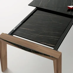 Viadurini Living Ausziehbare Esstische-Ausziehbarer Tisch auf 2,4 m aus Massivholz und Keramikplatte - Antares