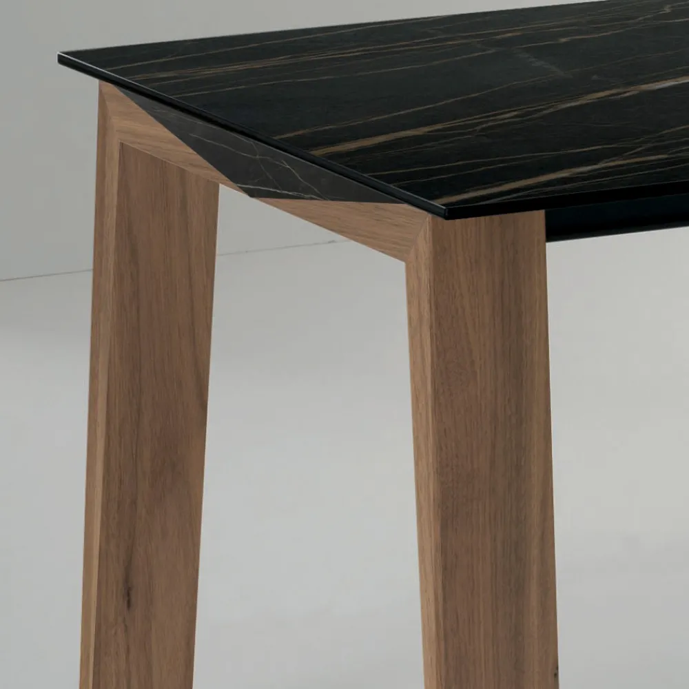 Viadurini Living Ausziehbare Esstische-Ausziehbarer Tisch auf 2,4 m aus Massivholz und Keramikplatte - Antares