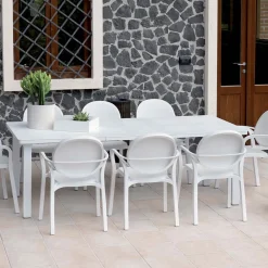 Viadurini in the Garden Ausziehbare Gartentische-Ausziehbarer Tisch bis 220 cm aus Polypropylen und Aluminium - Kissen