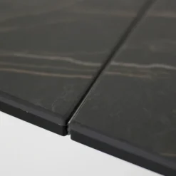 Viadurini Living Esstische-Ausziehbarer Tisch bis 276 cm aus Keramik Noir Desir Made in Italy - Equator