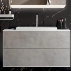 Viadurini Bathroom Badmöbel Hängend-Badezimmerkomposition mit Sockel, Spiegel und Waschbecken aus Kunstharz, hergestellt in Italien – Kilos