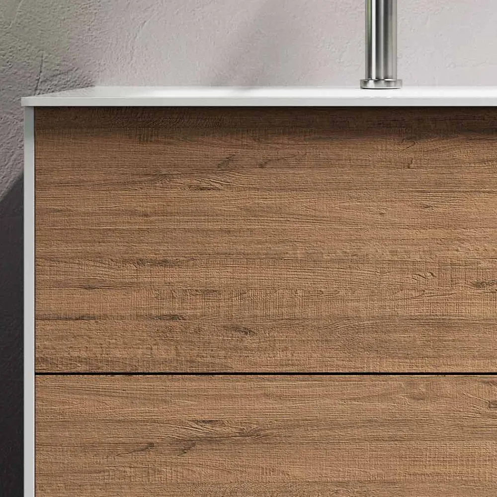 Viadurini Bathroom Badmöbel Hängend-Badezimmerkomposition mit Sockel aus Honigeiche, Waschbecken und Spiegel, hergestellt in Italien – Kilos