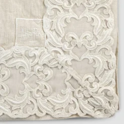 Viadurini Textile Tischdecken-Beige rechteckige Leinentischdecke mit Farnese Luxury Artisan Lace - Kippel