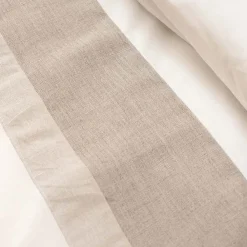 Viadurini Textile Bettbezüge-Bettbezug-Set aus 90 % Baumwolle und 10 % Leinen mit 1 Kissenbezug Made in Italy - Nestle