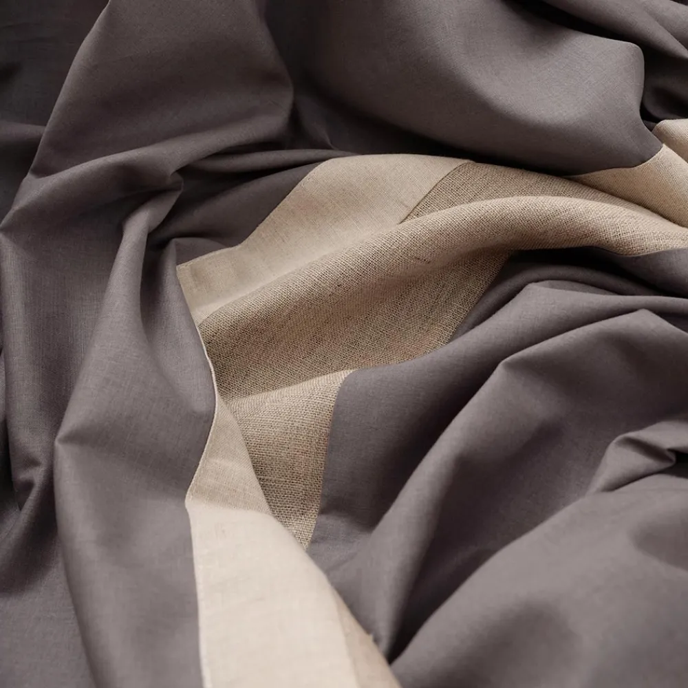 Viadurini Textile Bettbezüge-Bettbezug-Set aus 90 % Baumwolle und 10 % Leinen mit 2 Kissenbezügen Made in Italy - Nestle