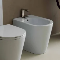 Viadurini Bathroom Bidet-Bidet aus Keramik 57x37 modernes Design Sun, made in Italy