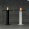 Viadurini Fire Design Garten Beistelltisch|Bodenkamine Bioethanol-Bio Ethanol Outdoor Kamin aus Edestahl Säule mit Tischplatte Dean Table
