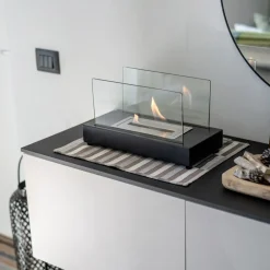 Viadurini Fire Design Tischkamine Bioethanol-Bioethanol-Tischkamin aus gehärtetem Glas und Metall – Silber
