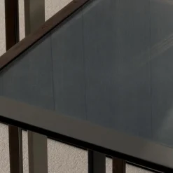 Viadurini Living Moderne Couchtische-Couchtisch aus Metall und Glas mit geometrischem Design - Zigozago