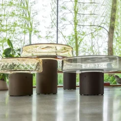 Viadurini Living Moderne Couchtische-Couchtisch mit Glasplatte und Metallgestell, hergestellt in Italien – Batulla