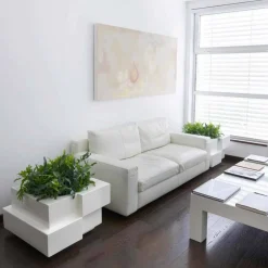 SLIDE Gartenideen-Dekorativer Vase für draußen / innen auf Rädern Cubic Yo, hergestellt in Italien