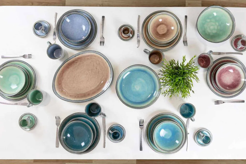 Viadurini Kitchen Besteck Set-Design 24-teiliges Besteck aus Stahl mit Schildkröteneffekt - Rock