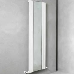 Viadurini Radiators Heizkörper Hydraulisch-Design Vertikaler Badezimmerheizkörper aus Stahl mit 587 W Spiegel - Picchio