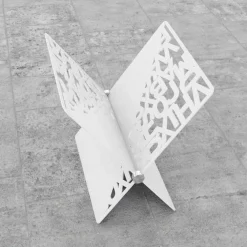 Mabele Zeitungsständer-Design Zeitschriftenständer Rotokalko von , handgefertigt in Italien