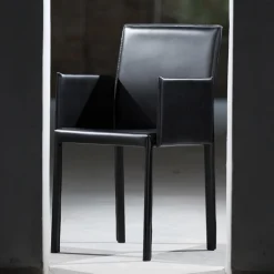 Viadurini Living Design Stühle-Design-Esszimmerstuhl mit Armlehnen, gepolstert mit Leder, hergestellt in Italien – Tara