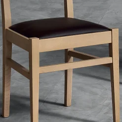 Viadurini Living Klassische Stühle-Design-Küchenstuhl aus Buchenholz und Sitz aus Kunstleder - Davina