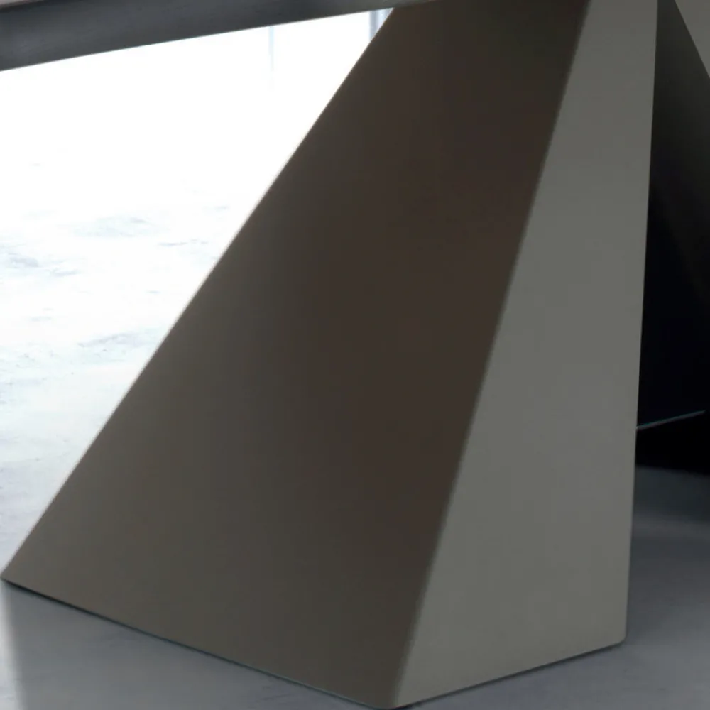 Viadurini Living Esstische-Designtisch aus furniertem Holz und Stahl, hergestellt in Italien – Dalmata