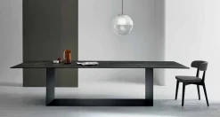 Viadurini Living Esstische Nach Mass|Esstische-Designtisch aus Matt Noir Desir Keramik und Metall Made in Italy - Dunkelbraun