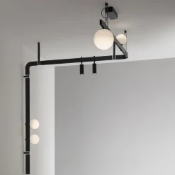 Viadurini Lighting Design Wandleuchten-Design-Wandleuchte aus schwarzem Aluminium mit Kugeln und Strahlern - Exodus