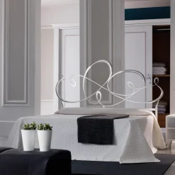 Viadurini Night Design Schmiedeeisen Doppelbetten-Doppelbett mit massivem Eisenkopfteil, hergestellt in Italien – Nebbia