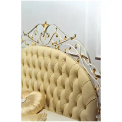 Viadurini Night Design Schlafzimmer Komplett-Doppelbett mit Matratze, Kissen und 2 Nachttischen, hergestellt in Italien – Laki