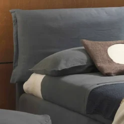 Bolzan Letti Maßgeschneiderte Möbel|Polsterbetten-Doppelbett ohne Box, zeitgemäßes Design, Iorca von Bolzan