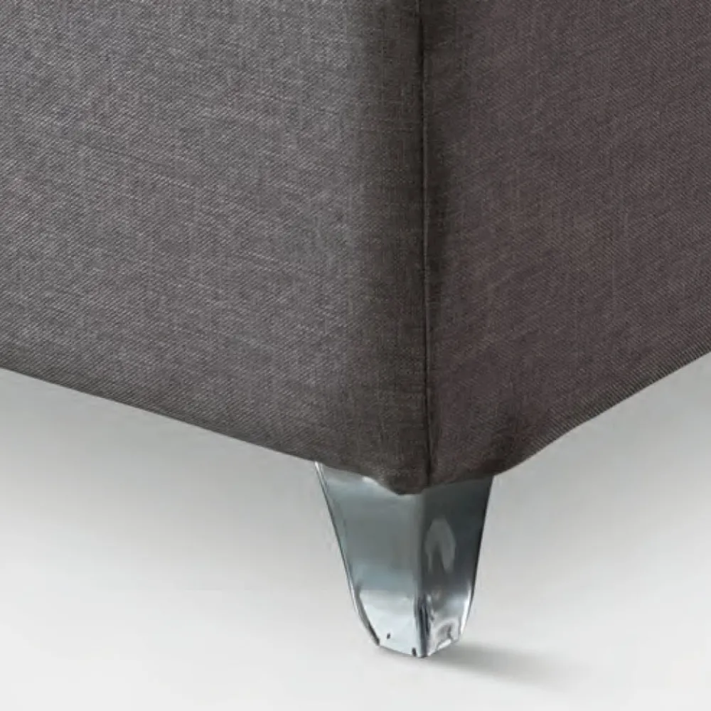 Viadurini Night Design Polsterbetten-Doppelbett 160x190 mit dekorativen Knöpfen in den Kissen - Strahlen