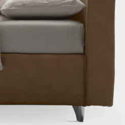 Viadurini Night Design Polsterbetten-Doppelbett 160x190 mit gebogenem Kopfteil und großer Dicke - Magie