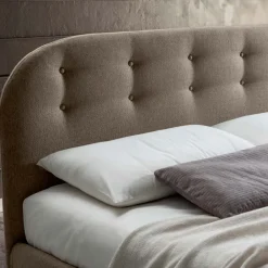 Viadurini Night Design Polsterbetten-Doppelbett 160x190 mit geschwungenen Linien und Knöpfen Made in Italy - Oriente