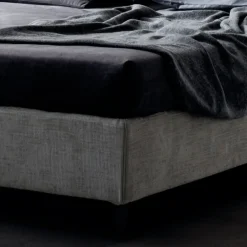 Viadurini Night Design Polsterbetten-Doppelbett 160x190 mit glattem und elegantem Kopfteil Made in Italy - Armonie