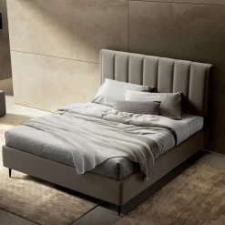 Viadurini Night Design Polsterbetten-Doppelbett 160x190 mit Steppung mit breiten vertikalen Streifen - Magan