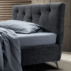 Viadurini Night Design Polsterbetten-Doppelbett 160x190 mit vertikalen geprägten Kordeln - Maske