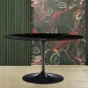 Viadurini Living Tulip Tische|Esstisch Oval-Eero Saarinen Tulip Tisch H 74 Oval aus schwarzem Marquinia Marmor Made in Italy - Scharlachrot