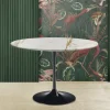 Viadurini Living Tulip Tische|Runde Tische-Eero Saarinen Tulip Tisch H 74 Rund in Gold Calacatta Marmor Made in Italy - Scharlachrot