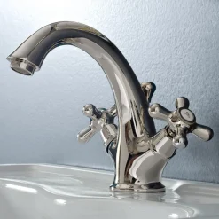 Viadurini Taps Waschbeckenarmaturen-Einloch-Waschtischarmatur aus Messing mit Ablauf im klassischen Stil - Ercolina