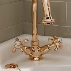 Viadurini Bathroom Waschbeckenarmaturen-Einloch-Waschtischbatterie im Vintage-Stil aus Messing Made in Italy - Klarisa