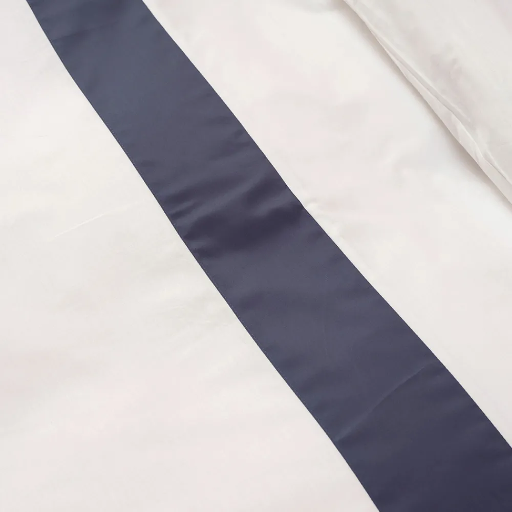 Viadurini Textile Bettbezüge-Einzel- und eineinhalbquadratisches Bettbezug-Set aus 100 % Baumwolle und 10 % Baumwollsatin - Detail