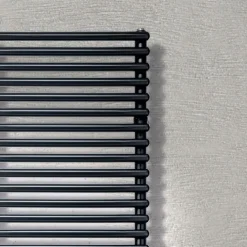 Viadurini Radiators Handtuchheizkörper Elektrisch-Elektrischer Handtuchwärmer aus Kohlenstoffstahl – weich