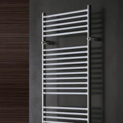 Scirocco H Handtuchheizkörper Elektrisch-Elektrischer Handtuchwärmer mit klassischem Design aus Stahl Made in Italy - Rom