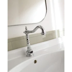 Viadurini Taps Waschbeckenarmaturen-Elektronische Einlochbatterie für Waschbecken im klassischen Stil aus Messing - Noriana