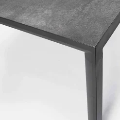 Viadurini in the Garden Gartentische Fest-Esstisch für den Außenbereich aus Keramik und Aluminium, Homemotion - Salem