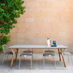 Varaschin Gartentische Fest-Esstisch HPL Tischplatte und Tischbeine aus Teakholz H75 cm Link