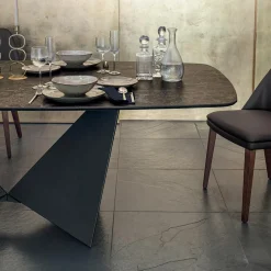 Viadurini Living Esstische-Esszimmertischplatte aus matt Keramik und Metallbeinen - Monacco